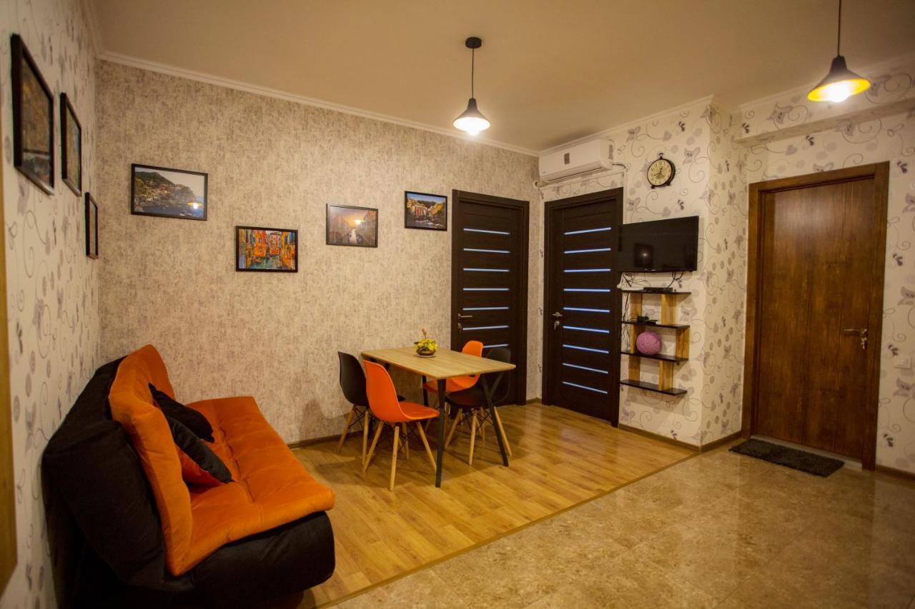 Apartment Art Django Old Avlabari Tbilisi Ngoại thất bức ảnh