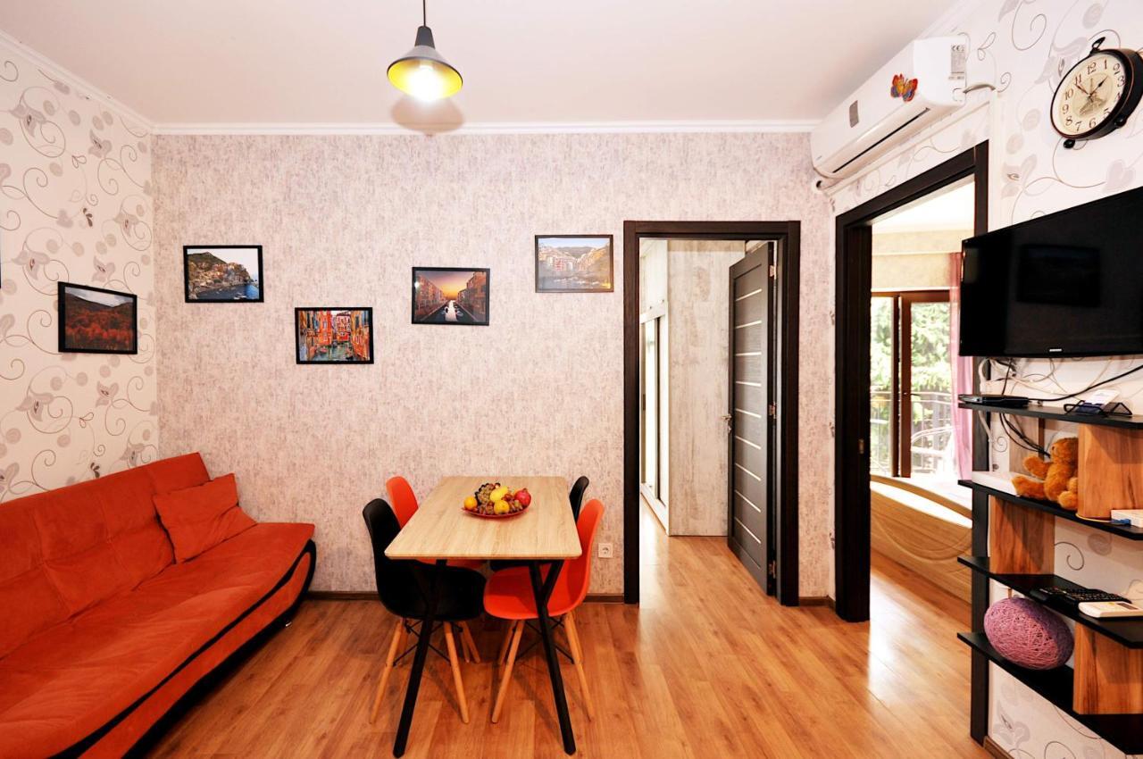 Apartment Art Django Old Avlabari Tbilisi Ngoại thất bức ảnh
