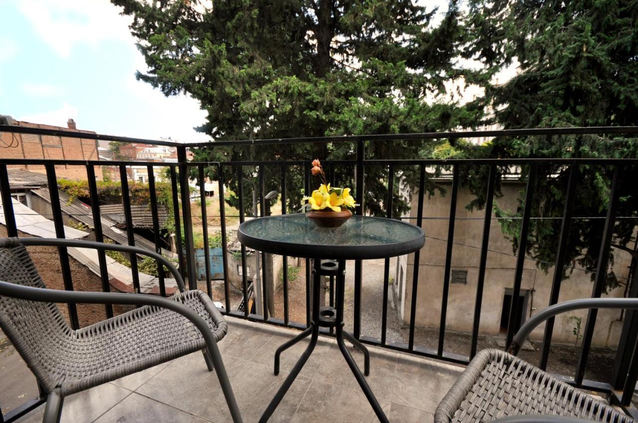 Apartment Art Django Old Avlabari Tbilisi Ngoại thất bức ảnh