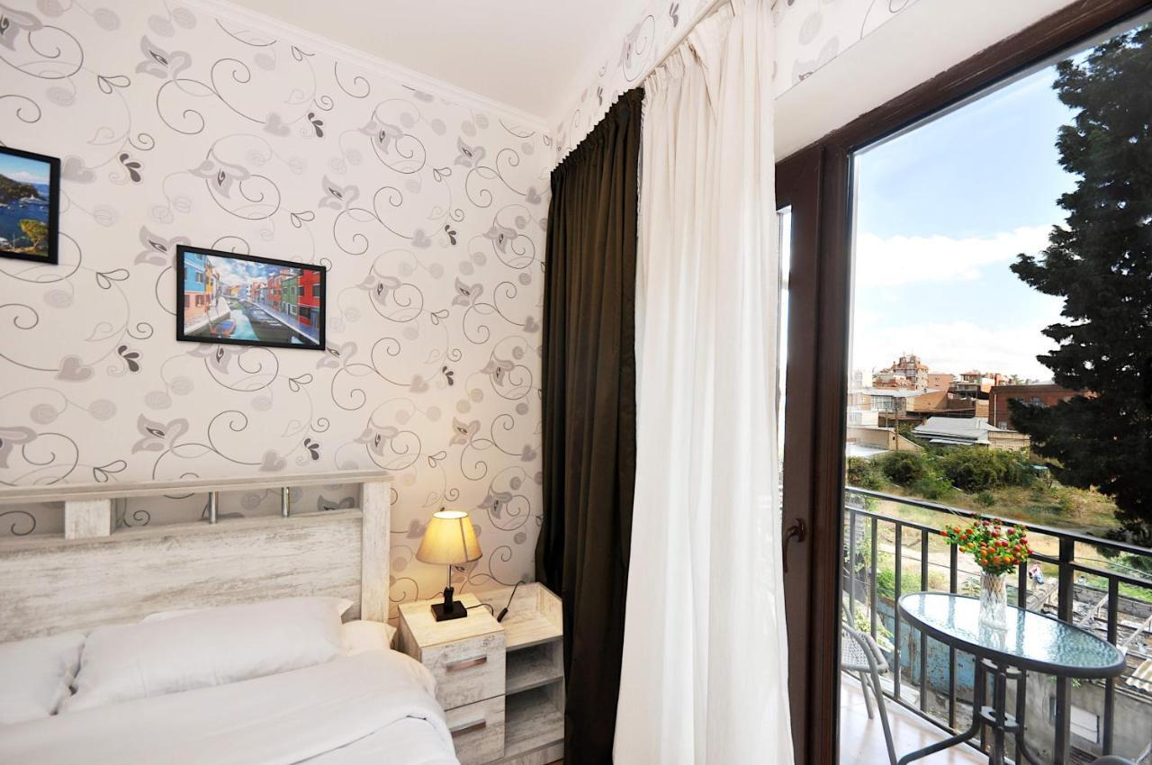 Apartment Art Django Old Avlabari Tbilisi Ngoại thất bức ảnh